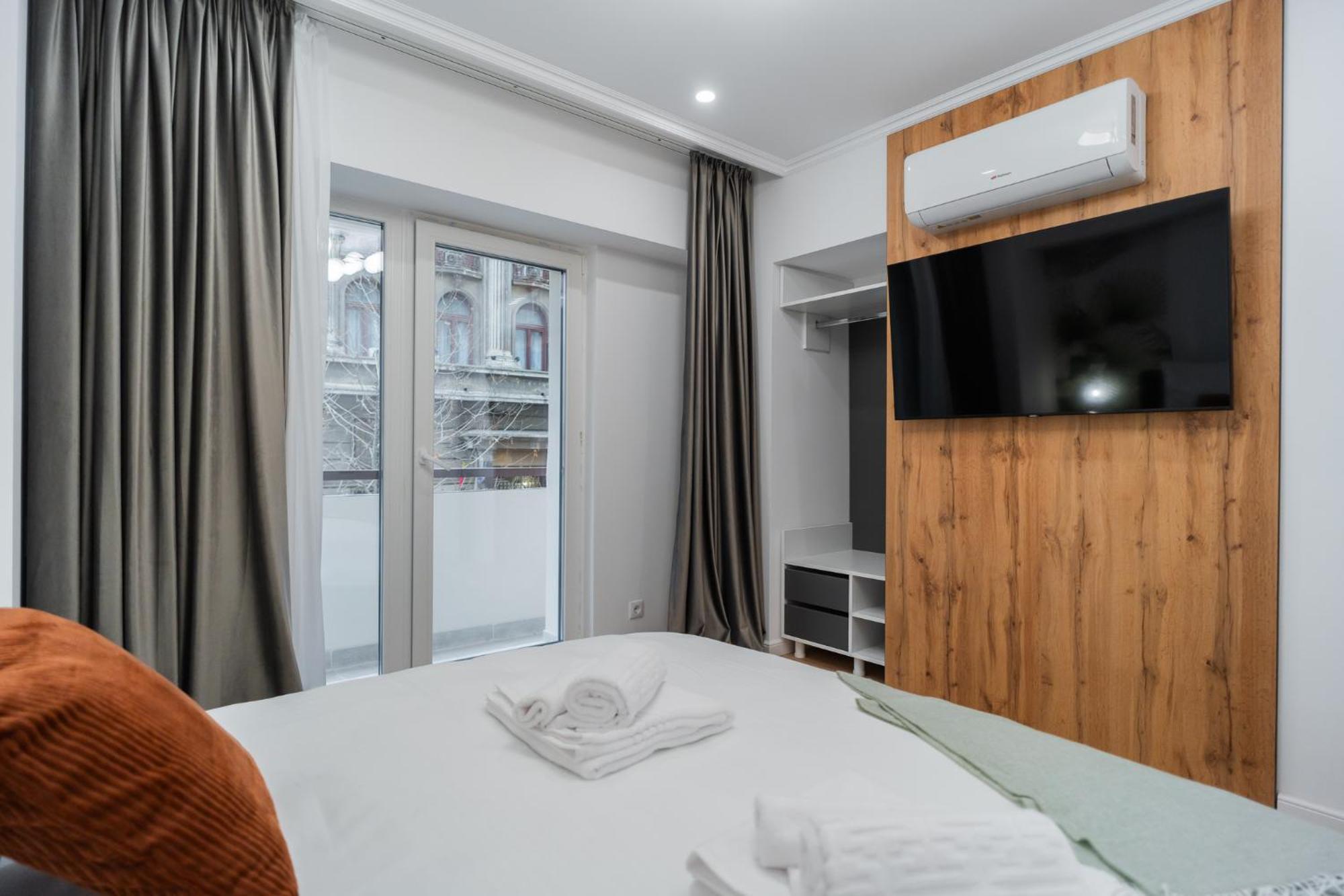 Urban Pearl - Old Town - Unique 4Br/3Ba Apartment บูคาเรสต์ ภายนอก รูปภาพ
