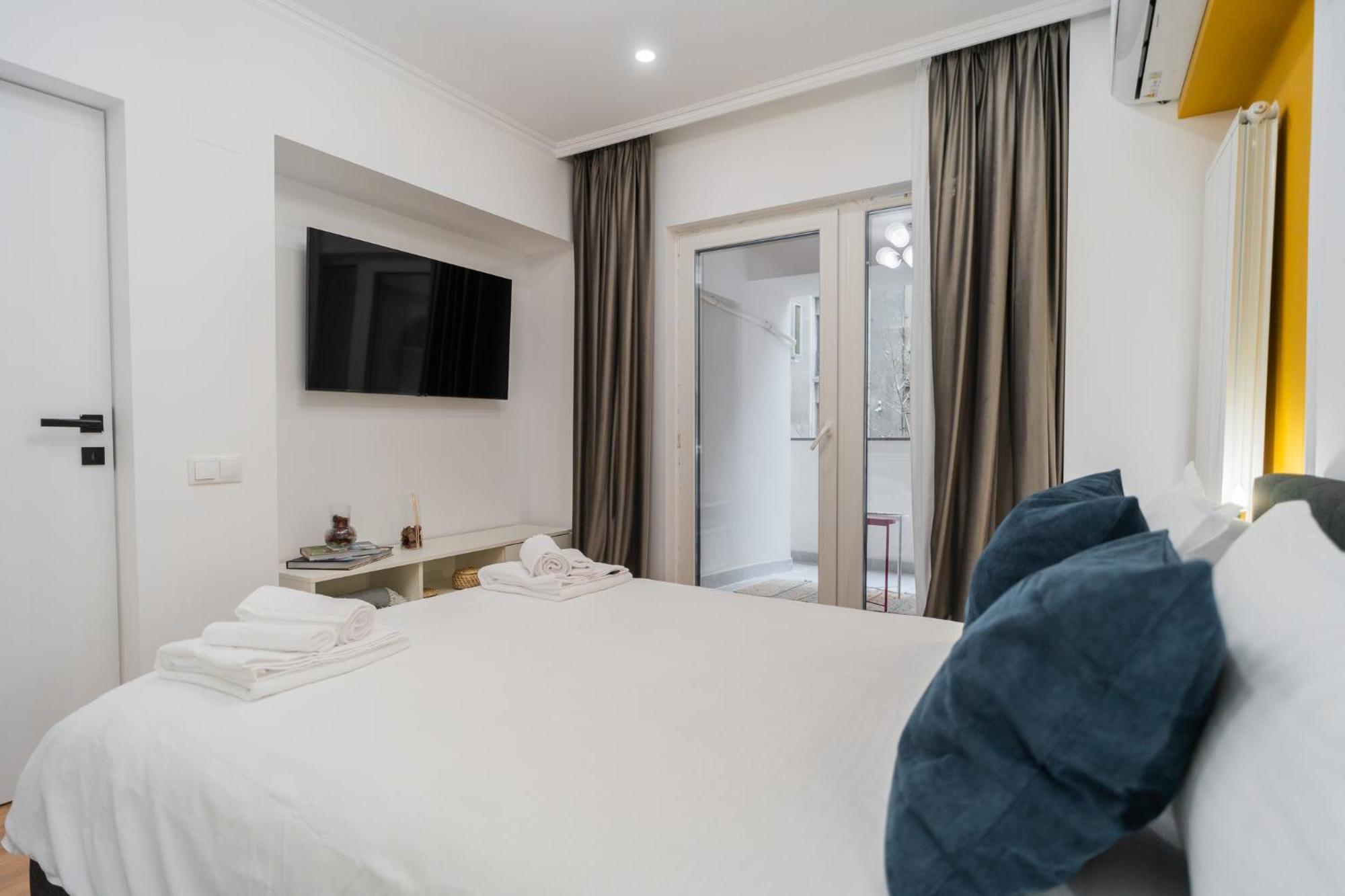 Urban Pearl - Old Town - Unique 4Br/3Ba Apartment บูคาเรสต์ ภายนอก รูปภาพ